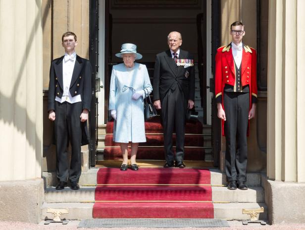 Mini-Royals: Lange Gesichter bei Queen-Geburtstag