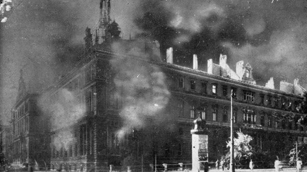 90 Jahre Justizpalastbrand: Blutende Wunde der Ersten Republik