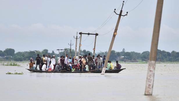 Überschwemmungen treffen Hunderttausende Inder