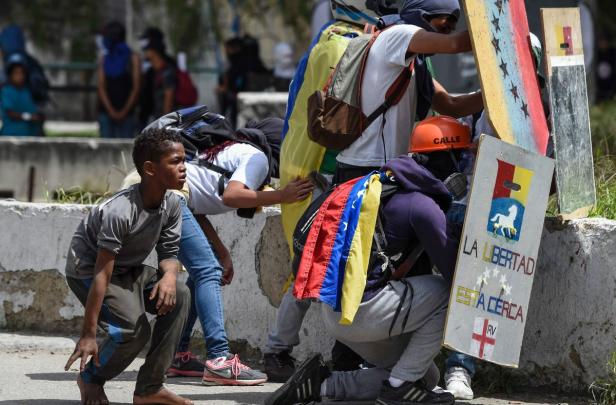 Proteste in Venezuela: Jugendlicher erschossen