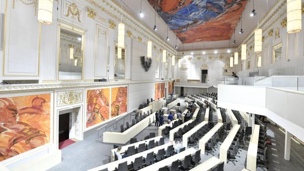 Großkampftag im Parlament: Präsidenten ziehen hinter die Hofburg
