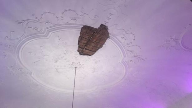 Schloss Kittsee: Decke fiel auf Hochzeitsgäste