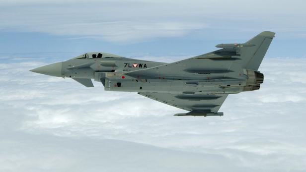 ... als der Eurofighter (hier im Bild)