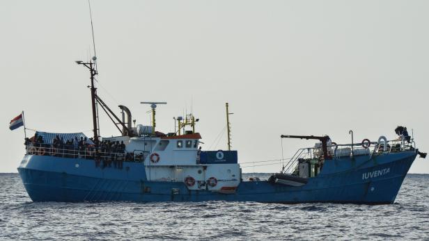 Schiff von NGO "Jugend Rettet" beschlagnahmt