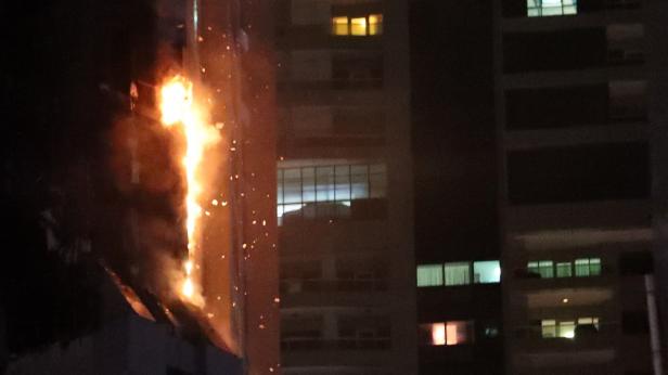 "Torch Tower": Großbrand in Wolkenkratzer in Dubai