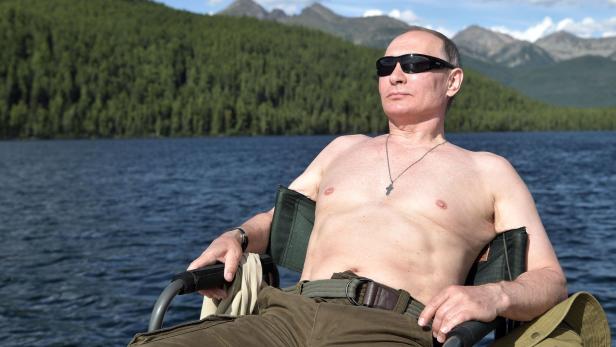 Ein "toller Hecht": Die Putin-Show im Wahlkampf
