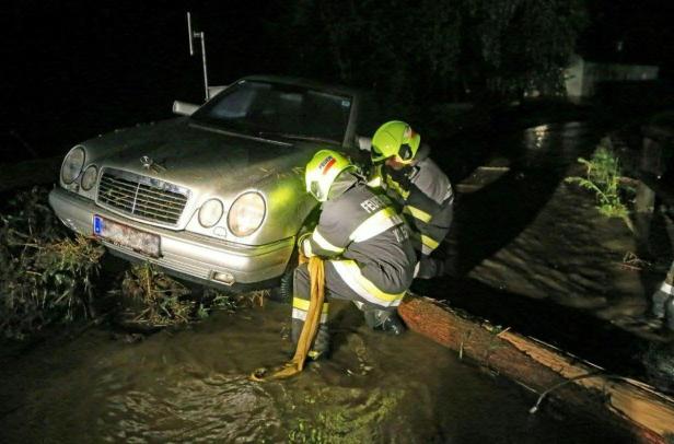 Unwetter in Österreich: Überschwemmungen