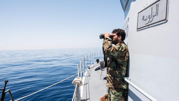 Libysche Küstenwache fing 137 Flüchtlinge ab