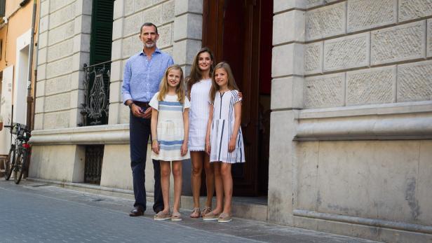 Schicke Katalog-Familie: Spanische Royals zeigen sich