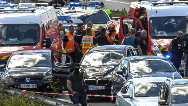 Auto-Attacke in Paris: Verdächtiger im Spital