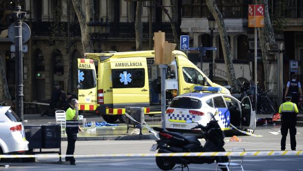 Bus fährt in Menschenmenge in Barcelona - Zahlreiche Tote