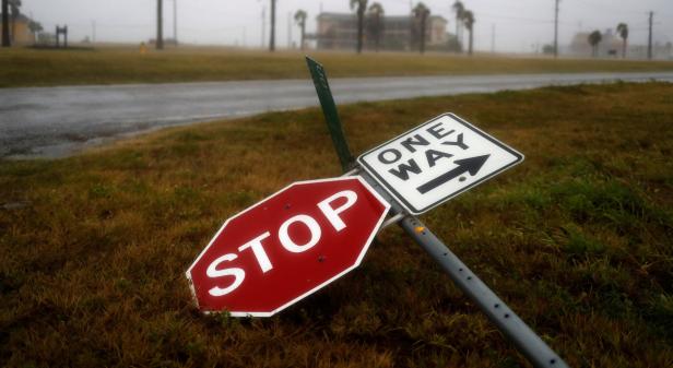 Hurrikan "Harvey": Zwei Tote und Chaos in Texas