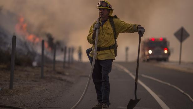Buschfeuer bei Los Angeles eingedämmt