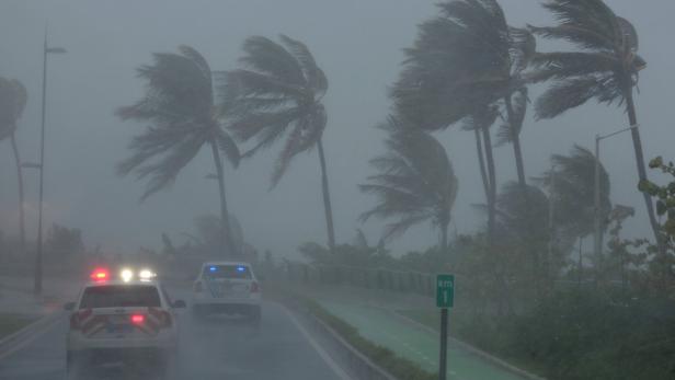 "Irma" fegt mit zerstörerischer Kraft durch die Karibik