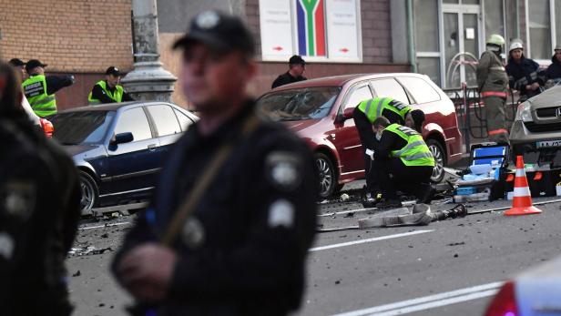 Autobombe explodierte in Kiew: Ein Toter