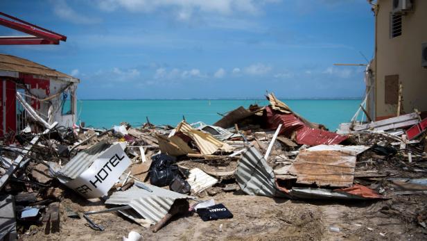 Irma: Niederländischer König erschüttert von der Zerstörung