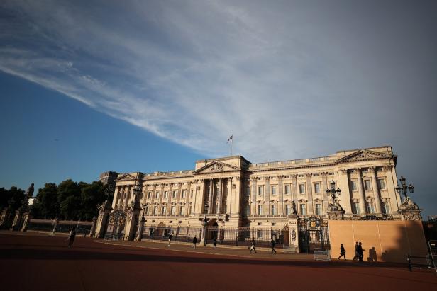 Prinz Charles: Machtkampf im Buckingham Palace