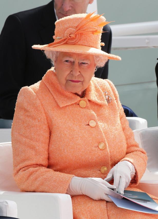 Queen wird 93: "Das furchtloseste Bond-Girl aller Zeiten"