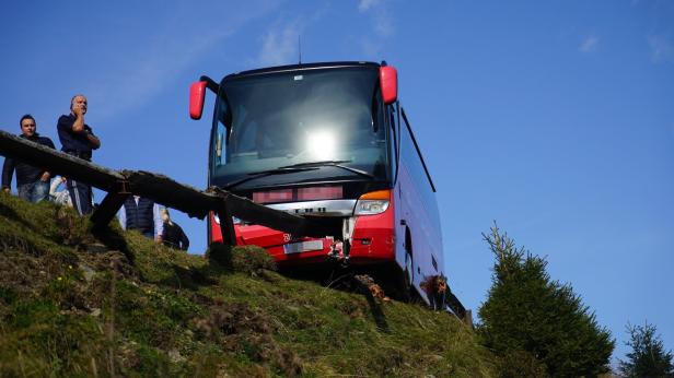 Fahrgast verhinderte Busabsturz in Tirol
