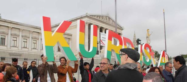 Kurden demonstrierten in Wien für Anerkennung