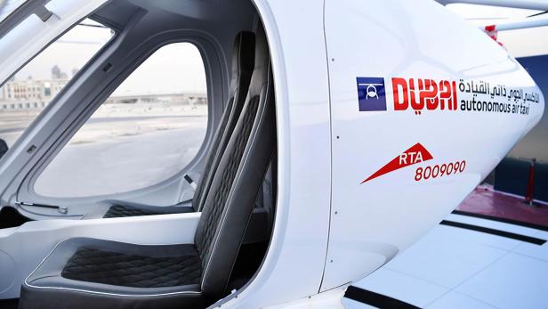 Erfolgreicher Jungfernflug von Lufttaxi in Dubai