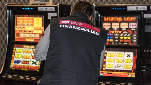 Brisante Finanz-Razzia im Glücksspiel-Keller