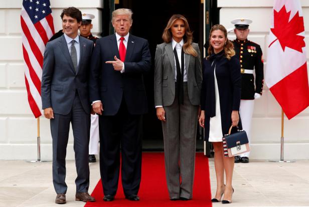 Melania Trump überrascht mit gleich drei Outfits