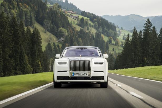 Rolls-Royce Phantom VIII: Niemand braucht so ein Auto