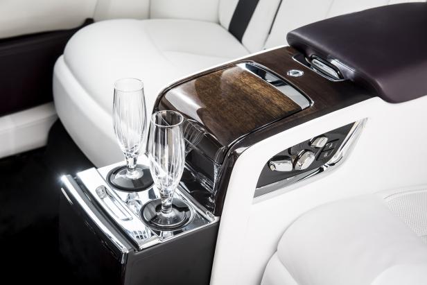 Rolls-Royce Phantom VIII: Niemand braucht so ein Auto