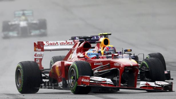 Handshake zwischen Vettel und Webber