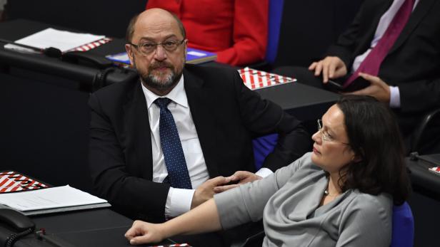 Schulz und die SPD arbeiten Wahlschlappe auf