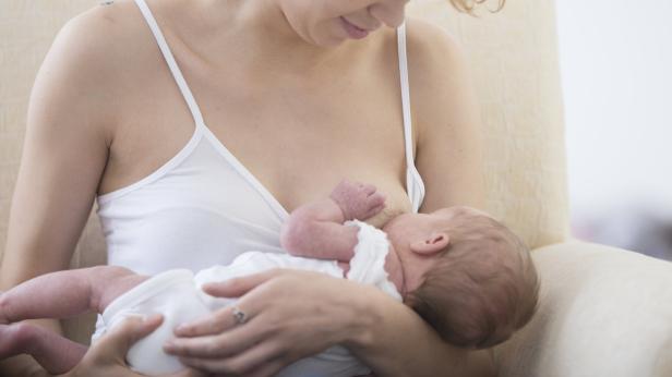 2 Monate Stillen: Risiko für plötzlichen Kindstod halbiert