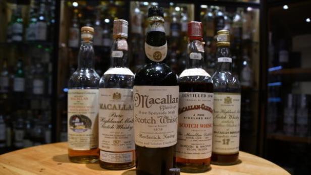 Chinese zahlte 8.600 Euro für Whisky mit gefälschtem Etikett