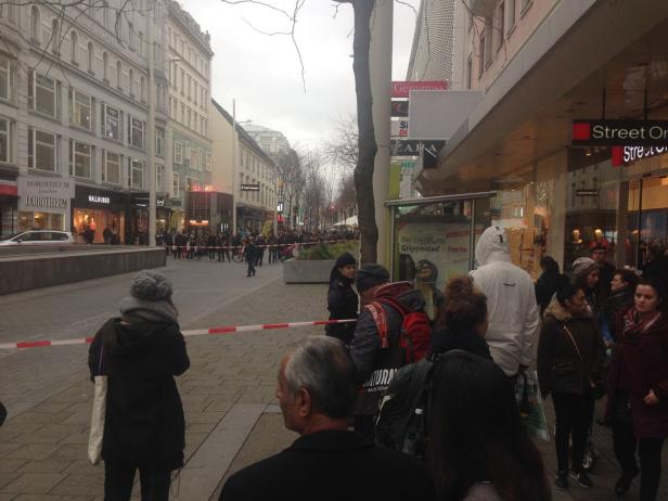 Herrenloser Koffer sorgte für Bombenalarm auf der Mariahilfer Straße