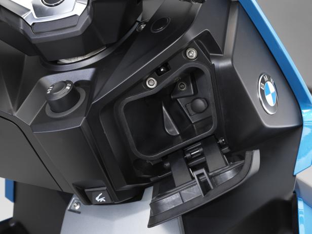 BMW auf der EICMA: C 400X, K 1600 Grand America und F 750 GS