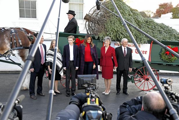 Ein Christbaum für Melania und Barron Trump