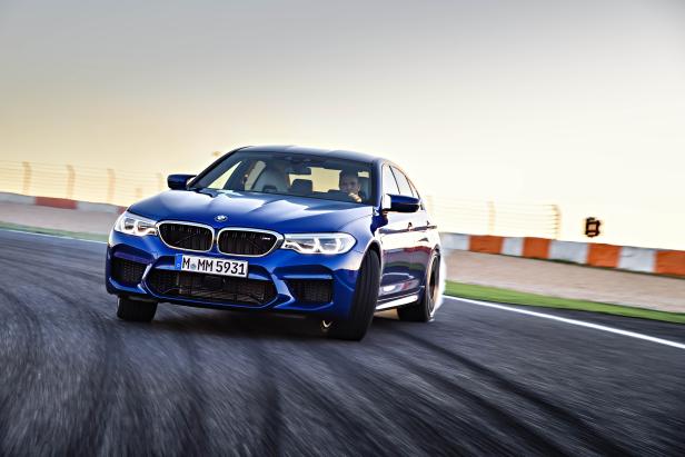 Neuer BMW M5: Erste Ausfahrt auf der Rennstrecke