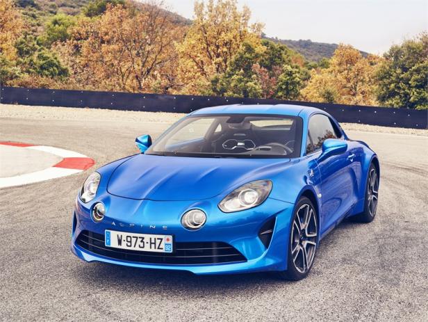 Erste Ausfahrt mit der neuen Alpine A 110