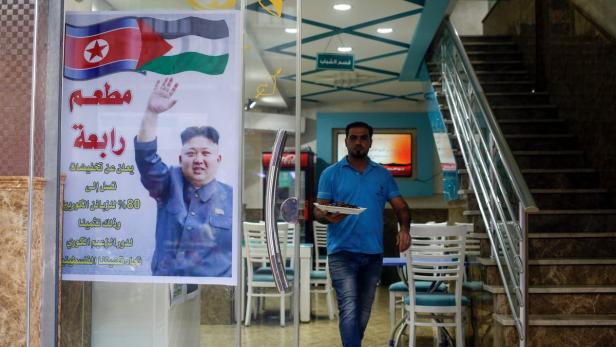 Nordkoreaner essen in Gaza fast umsonst