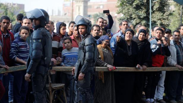 Angriff auf Kirche nahe Kairo - mehrere Tote