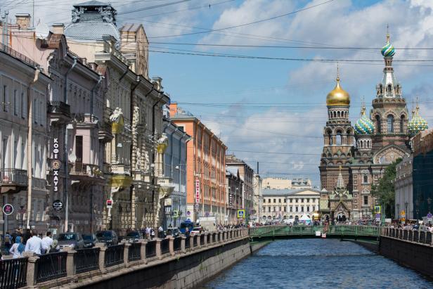 Im Bann der Weißen Nächte von St. Petersburg