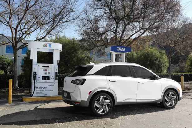 Hyundai präsentiert neues Brennstoffzellen-SUV