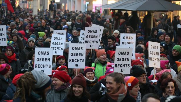 Live-Blog: Zehntausende demonstrieren gegen Regierung