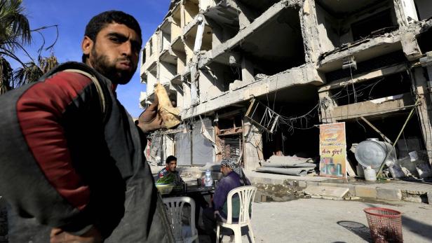 "König Falafel" boomt im zerstörten Raqqa