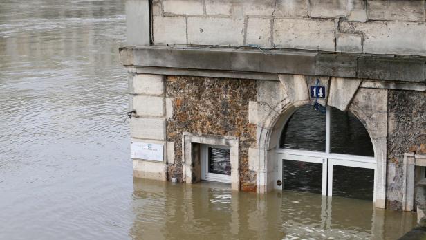 Hochwasser in Paris: Seine steigt weiter an