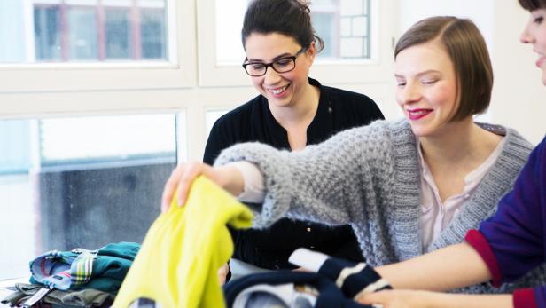 Shoppingfaule Männer atmen auf