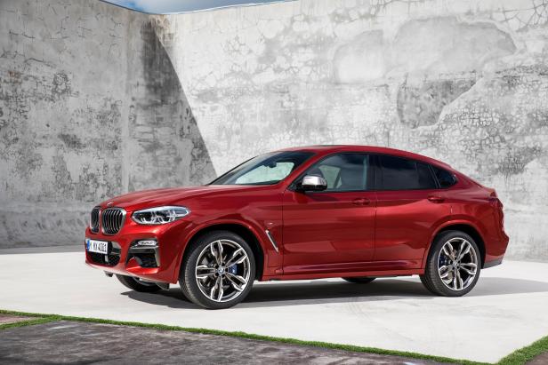 Premiere in Genf für den neuen BMW X4