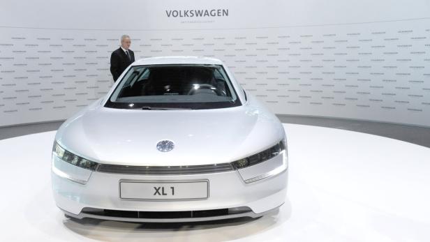 Demontage abgewendet: Winterkorn bleibt VW-Chef
