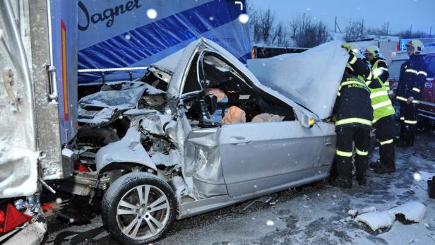 "Zu schnell unterwegs": Kritik an Autofahrern nach Unfällen