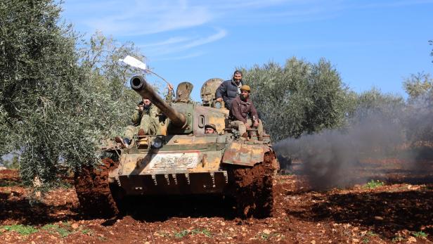 Brenzlig: Assad sendet Truppen, Türkei beschießt Afrin